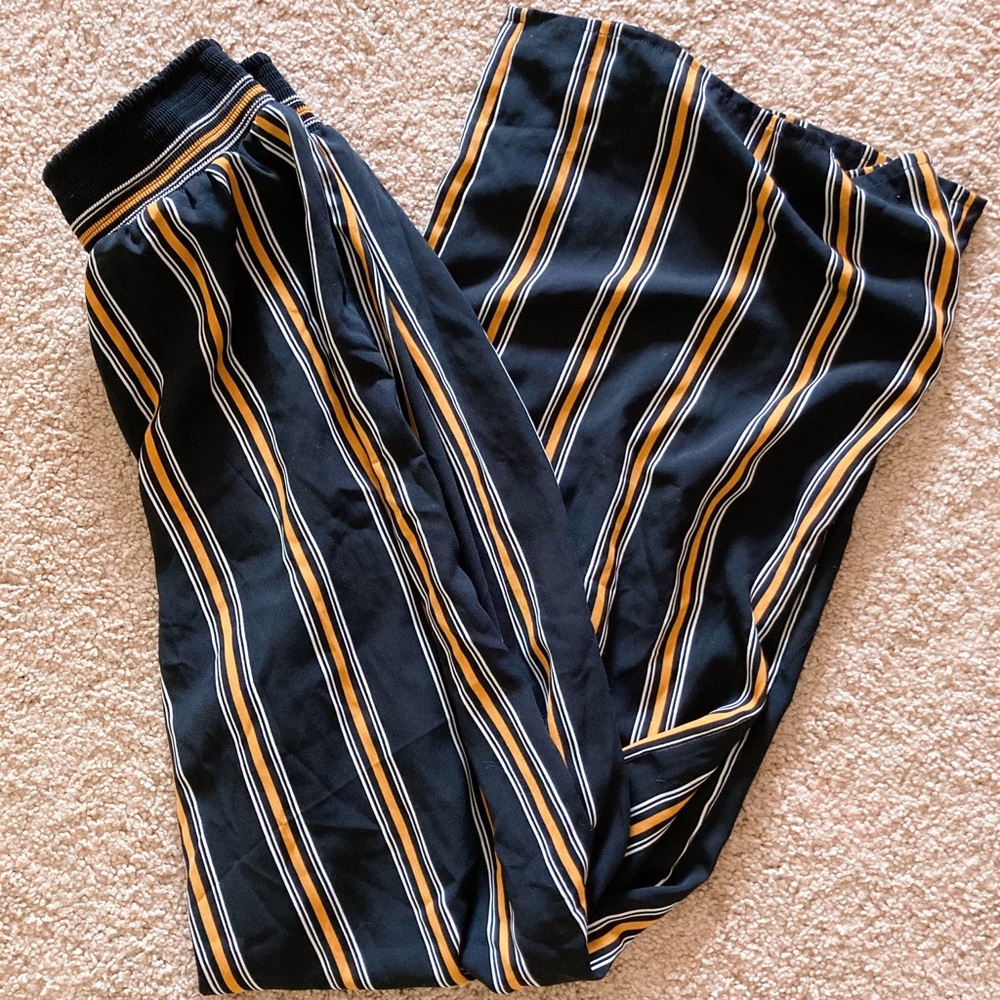 flowy casual, wide leg pants